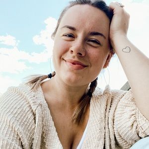 Meet your Posher, Marissa